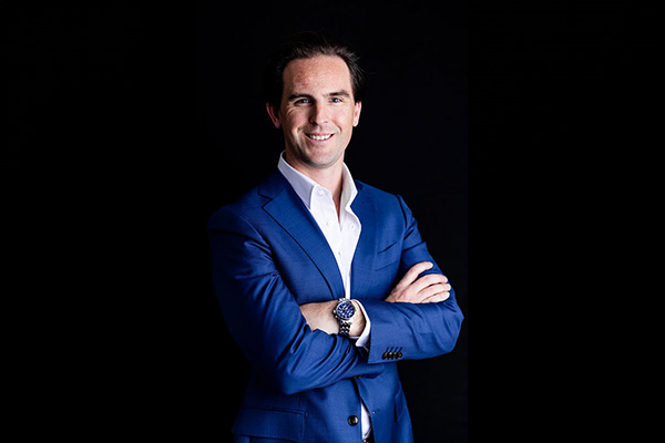 Dr Patrick K Davis Of Davis Facial Plastics: 5 Things You Need To Create A Successful Career As A Plastic Surgeon